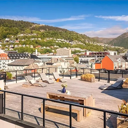 Rooftop Terrace With Mountain Views ベルゲン